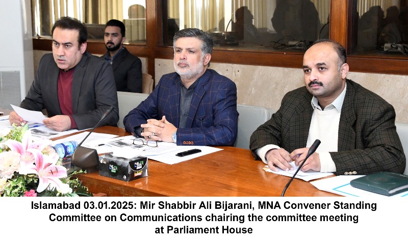 Communications Committee Convenes